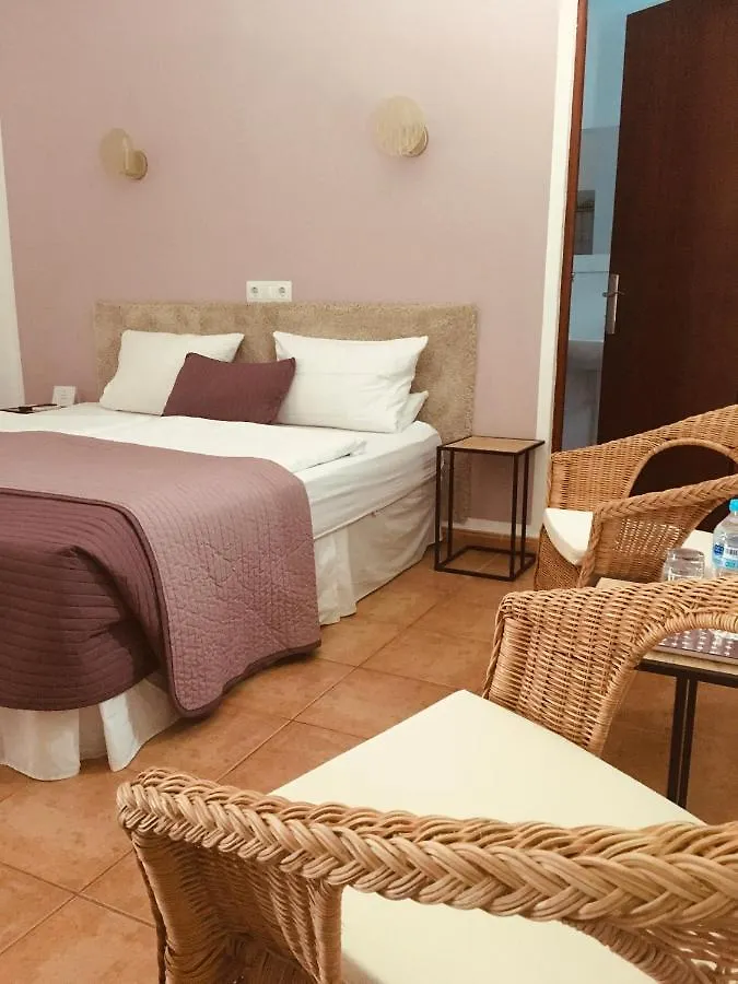 Hotel Casa Ceiba Maria Cala D´Or 2*,