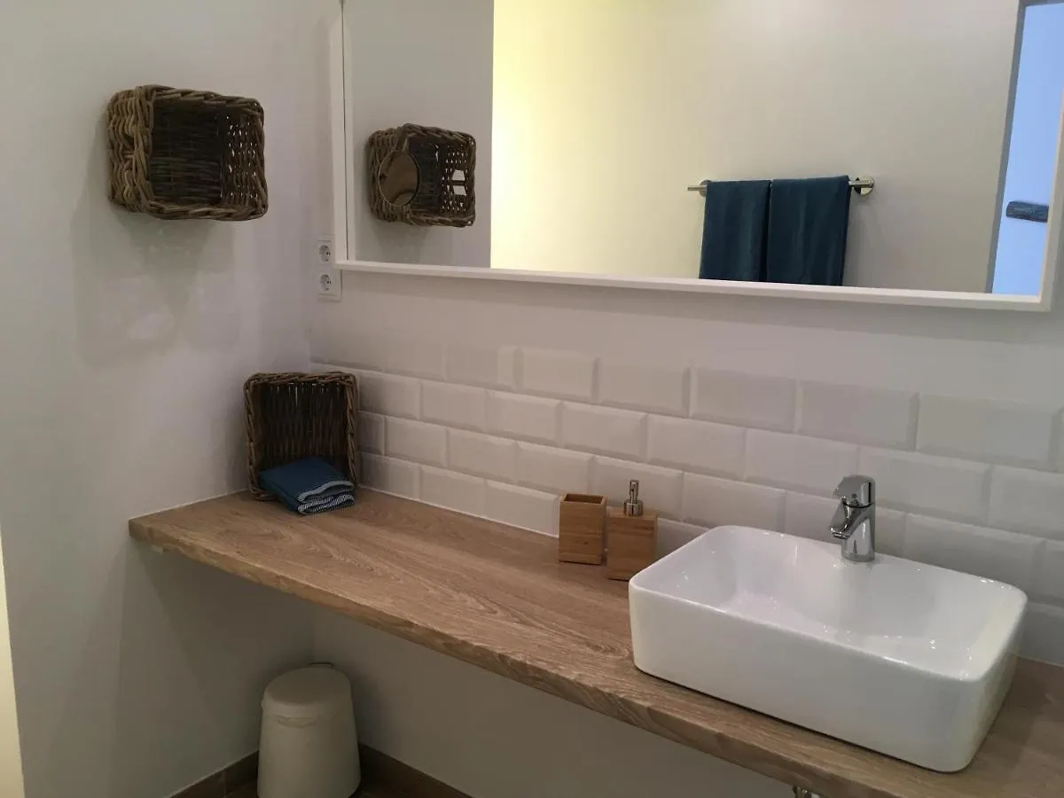 Hotel Casa Ceiba Maria Cala D´Or 2*,  Spagna